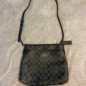 Cross body Coach bag NEVER USED